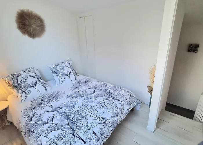 Charming House With Terrace And Pool Prázdninový dům Porticcio (Corsica)