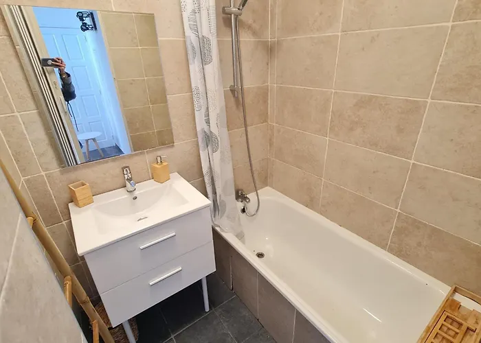 Charming House With Terrace And Pool